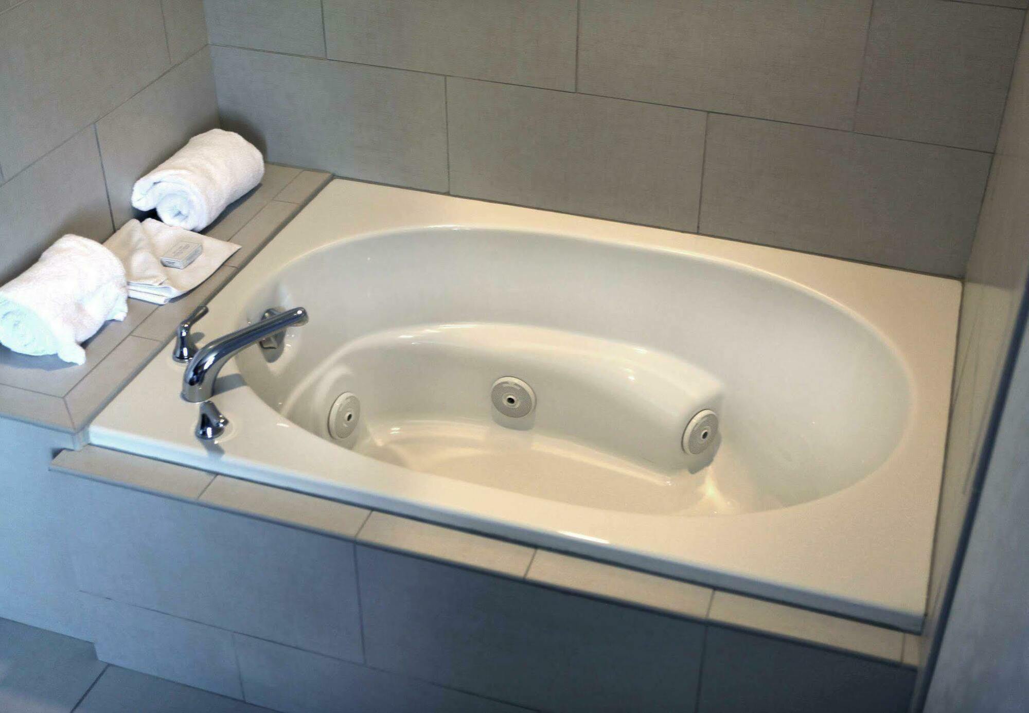 Springhill Suites By Marriott Logan Exteriér fotografie